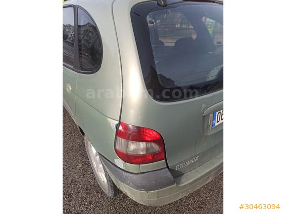 Sahibinden Renault Scenic 1.9 dCi Dynamique 2003 Model