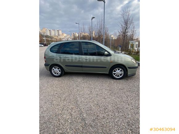 Sahibinden Renault Scenic 1.9 dCi Dynamique 2003 Model