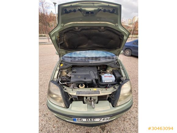 Sahibinden Renault Scenic 1.9 dCi Dynamique 2003 Model
