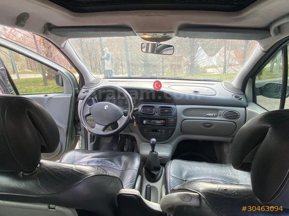 Sahibinden Renault Scenic 1.9 dCi Dynamique 2003 Model