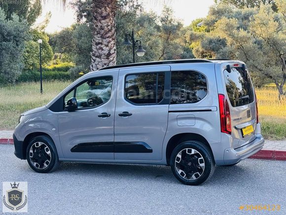 2025 19BİN KM PREMİO PLUS CAM TAVAN HAYALET EKRAN