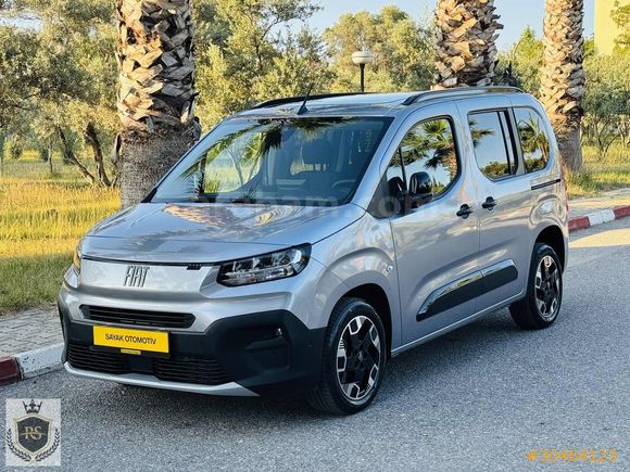 2025 19BİN KM PREMİO PLUS CAM TAVAN HAYALET EKRAN