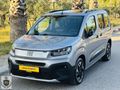 2025 19BİN KM PREMİO PLUS CAM TAVAN HAYALET EKRAN