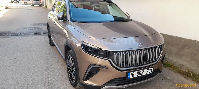 ÂCİLL YURTDIŞINA ÇIKACAĞIM İÇİN UYGUN FİYAT TOGG T10X V1 STANDART 2023 +19 ÇELİK JANT + CAM TAVAN+KONFOR PAKET