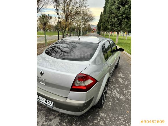 Sahibinden Renault Megane 1.6 Dynamique 2005 Model