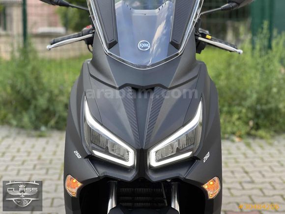 SYM-JOYMAX250 Z PLUS-SIFIR EMSALİ-DÜŞÜK KM-TAKASLI