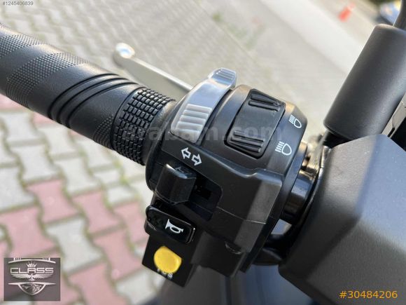 SYM-JOYMAX250 Z PLUS-SIFIR EMSALİ-DÜŞÜK KM-TAKASLI