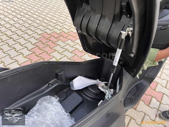 SYM-JOYMAX250 Z PLUS-SIFIR EMSALİ-DÜŞÜK KM-TAKASLI
