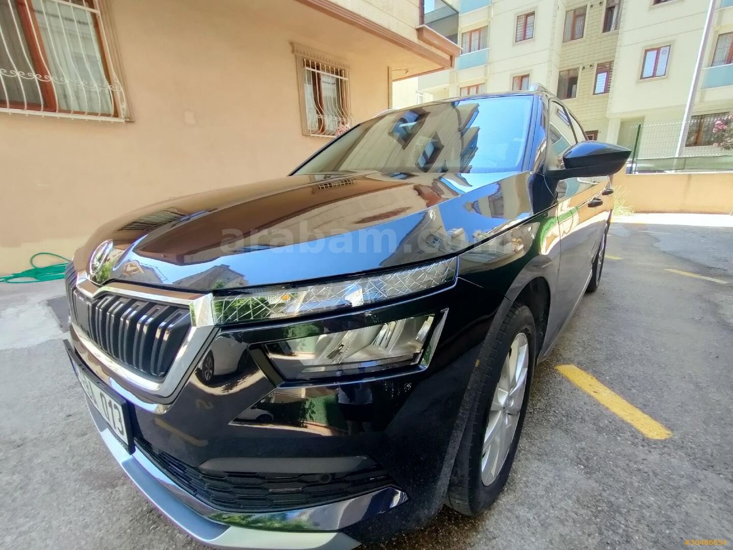 Sahibinden Skoda Kamiq 1.0 TSI Premium 2021 Model İstanbul 87.000 km Siyah 3