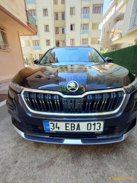Sahibinden Skoda Kamiq 1.0 TSI Premium 2021 Model İstanbul 87.000 km Siyah