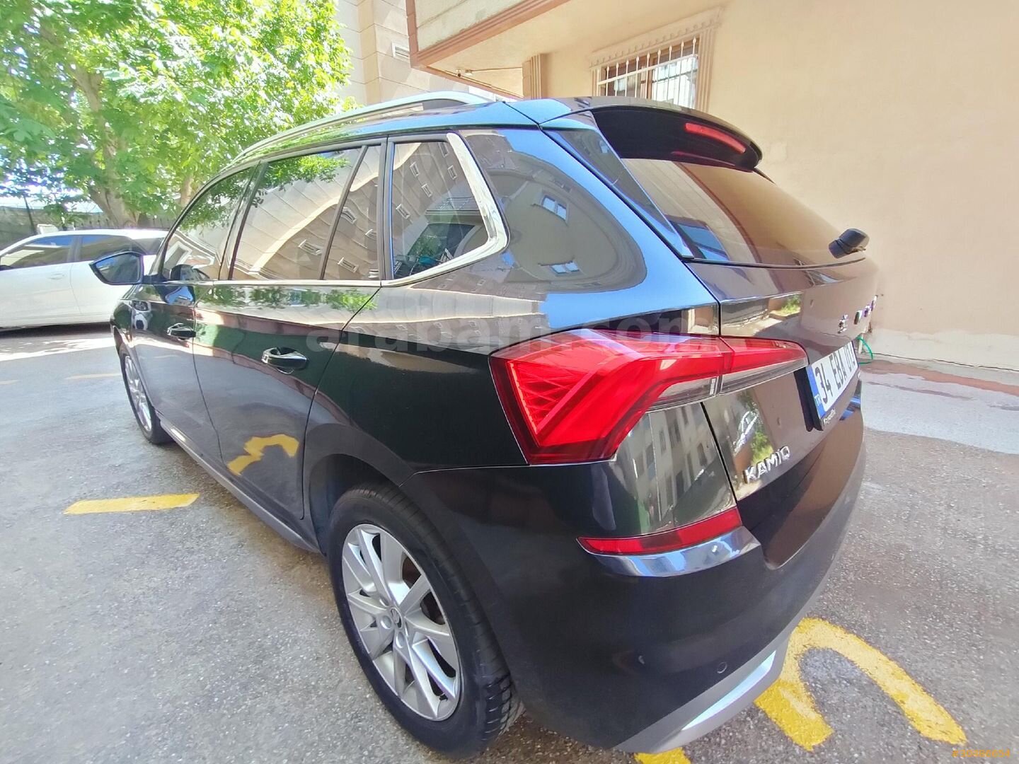 Sahibinden Skoda Kamiq 1.0 TSI Premium 2021 Model İstanbul 87.000 km Siyah 6
