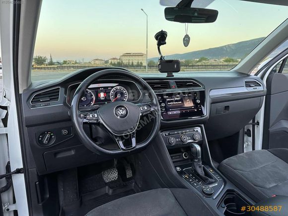 VW Tiguan 2.0 TDI Highline 4Motion Cam Tavan-Elktrk Bagaj-