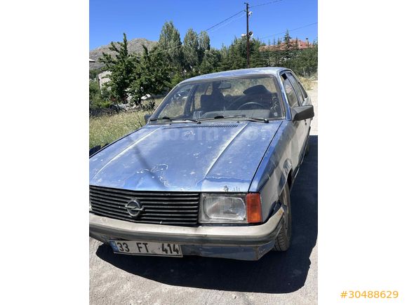EMSALSİZ ORİJANAL OPEL RECORD
