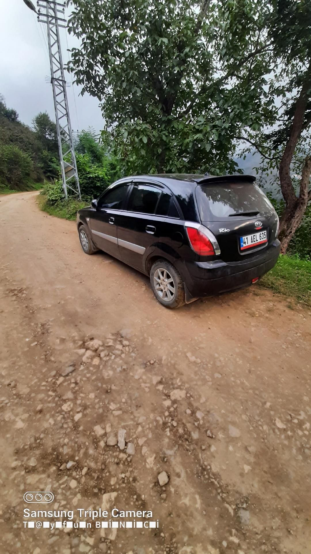 Sahibinden Kia Rio 1.5 CRDi EX Advance 2006 Model Kocaeli 233.500 km Siyah