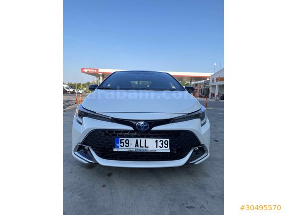 Sahibinden Toyota Corolla 1.8 Hybrid Passion X-Pack 2024 Model 