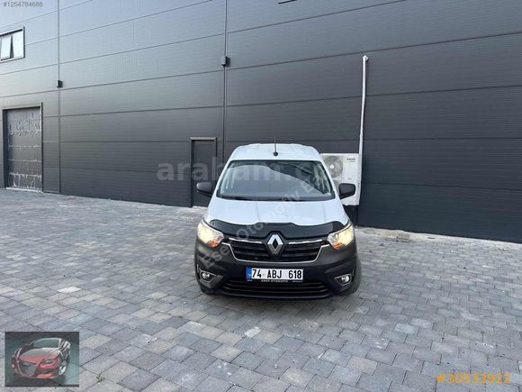ESER OTOMOTİV FULL ORİJİNAL 2023 MODEL RENAULT EXPRESS