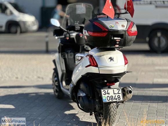 MotoFinans'tan Peugeot Metropolis 400