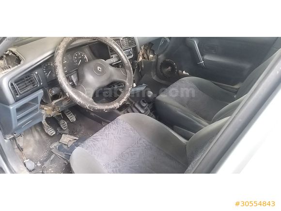 ÖZKAN OTOMOTİV DEN 1998 EUROPA 1.4 PLAKALI RUHSATLI