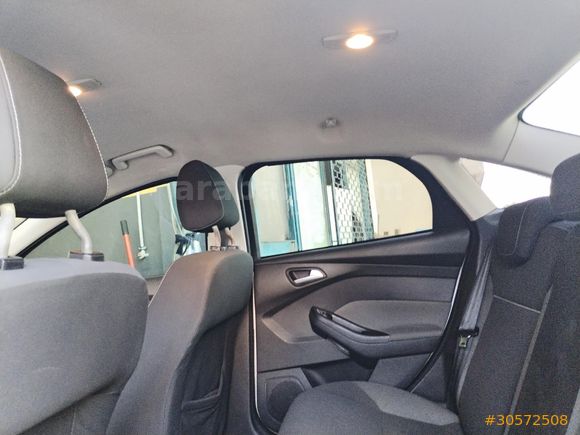 Sahibinden Temiz Ford Focus 1.6 TDCi Trend 2013 Model