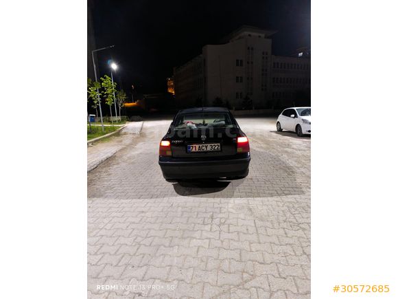 Sahibinden Volkswagen Passat 1.8 2000 Model