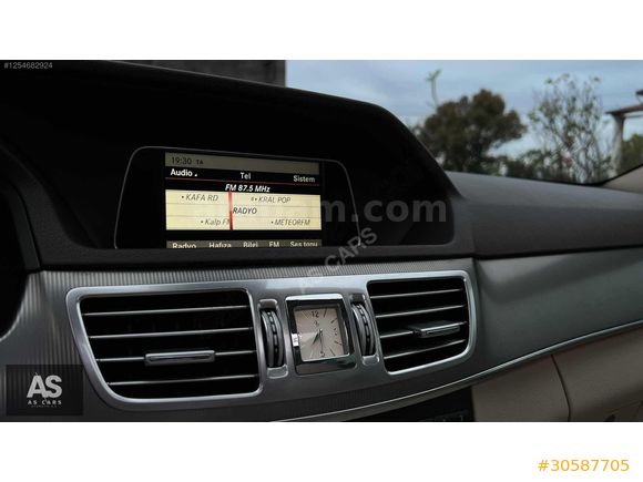 2015 MODEL MERCEDES BENZ E180 ELİTE HATASIZ DEĞİŞENSİZ