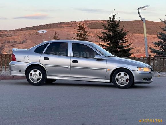 Sahibinden Opel Vectra 1.6 Comfort 2000 Model