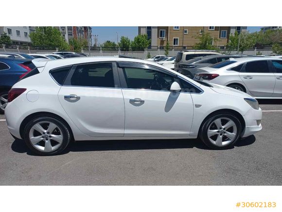 Sahibinden Opel Astra 1.4 T Cosmo 2011 Model 