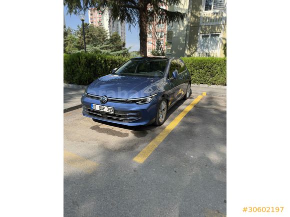 Volkswagen Golf 1.5 eTSI 116HP Style 2025 Model 