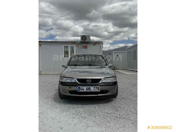 Sahibinden Opel Vectra 2.0 CD 1997 Model 