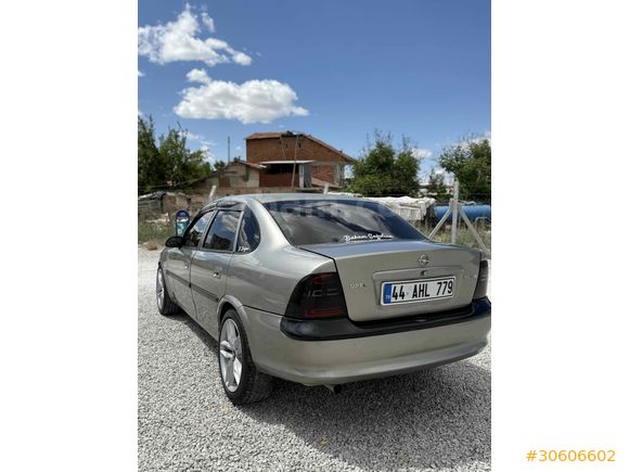 Sahibinden Opel Vectra 2.0 CD 1997 Model 