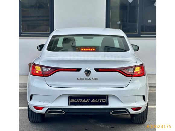 BURAK OTO KİRALAMA ADANA RENAULT MEGANE