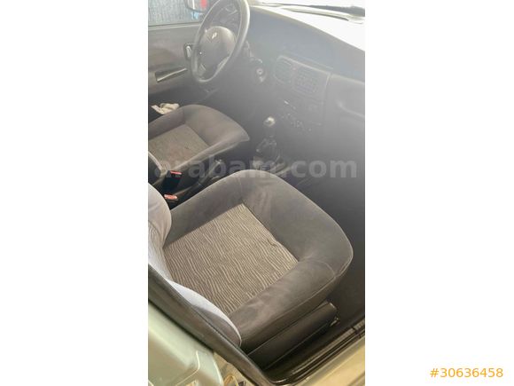 Sahibinden Renault Megane 1.4 Authentique 2002 Model 