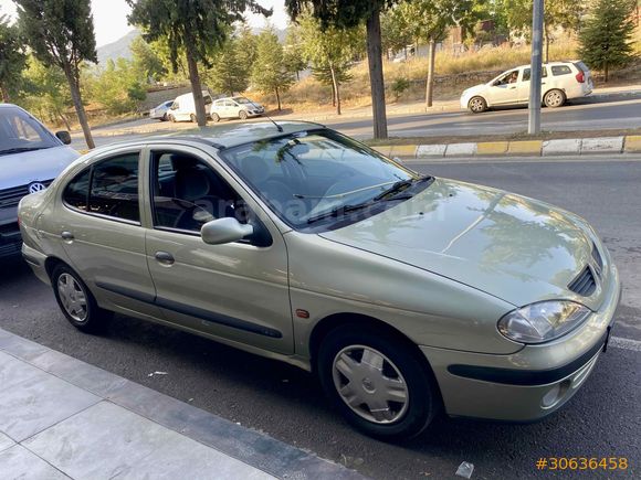 Sahibinden Renault Megane 1.4 Authentique 2002 Model 
