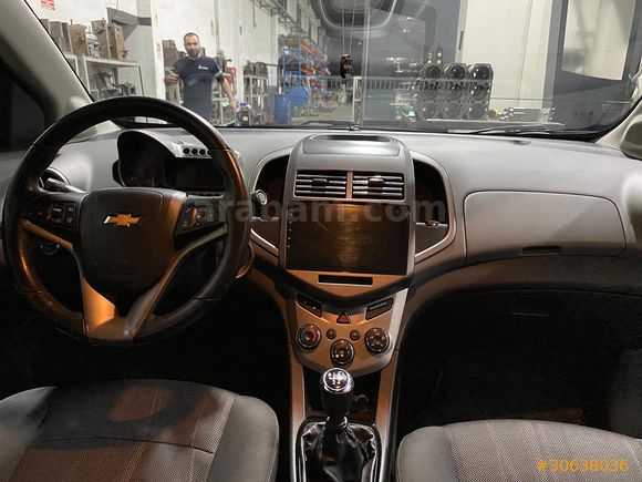 Chevrolet Aveo 1.4 LTZ 2012 Model
