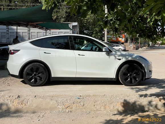 Sahibinden Tesla Model Y Standart Range 2025 Model