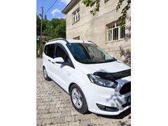 Sahibinden Ford Tourneo Courier 1.6 TDCi Deluxe 2017 Model hatasız boyasız