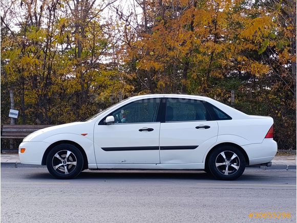 Sahibinden Ford Focus 1.6 Ambiente 2000 Model