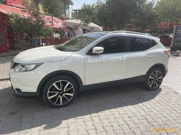 Sahibinden Nissan Qashqai 1.6 dCi Platinum Premium Pack 2016 Model 