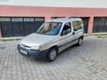2002 model otomobil ruhsatlı düşük kmli