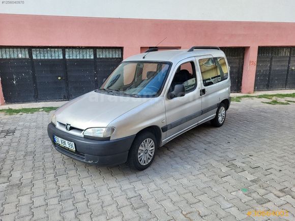 2002 model otomobil ruhsatlı düşük kmli