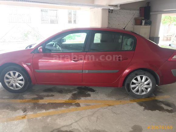  2009 MODEL SORUNSUZ BAKIMLARI TAM MEGANE 2 SIFIR AKÜLÜ