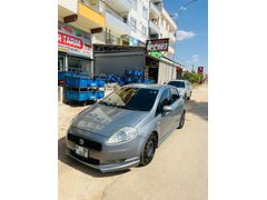 Sahibinden Fiat Punto Grande 1.3 Multijet Dynamic 2007 Model Motor Mekanik Kusursuz çift yönlü dijital klimalı city mod aktif