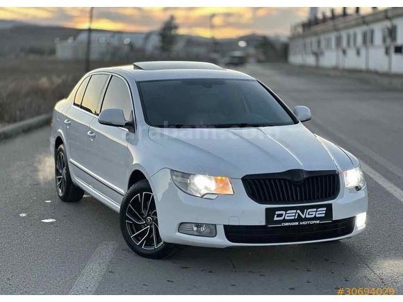 Sahibinden -ÖZEL SERİ- Skoda SuperB 2.0 TDI Elegance 2010 Model 
