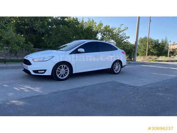 Sahibinden Ford Focus 1.5 TDCi Trend X 2015 Model 