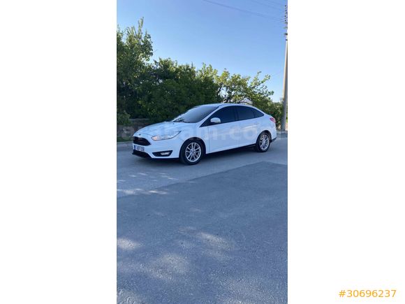 Sahibinden Ford Focus 1.5 TDCi Trend X 2015 Model 