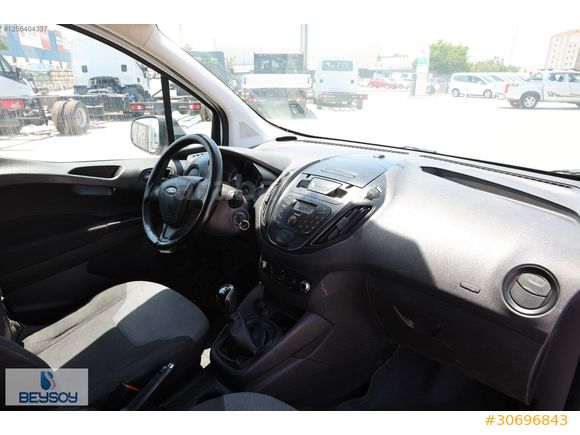 BÜYÜKSOYLU BEYSOY'DAN 2016 TRANSİT COURIER 1.5TDCI TRND PANELVAN