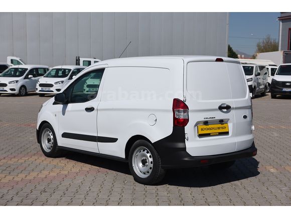 BÜYÜKSOYLU BEYSOY'DAN 2016 TRANSİT COURIER 1.5TDCI TRND PANELVAN