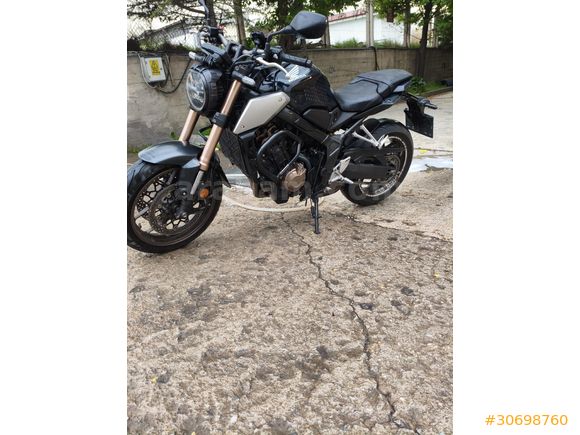 Takaslı CB 650 R