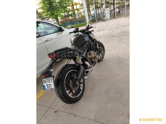 Takaslı CB 650 R
