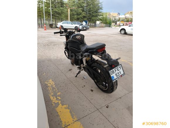 Takaslı CB 650 R